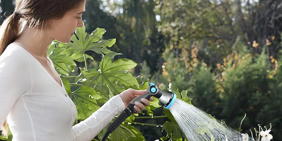 How to Use a Hose Reel?